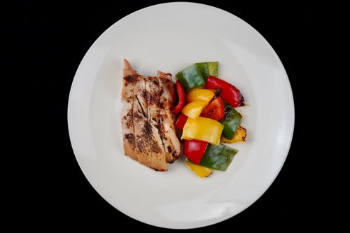 Teriyaki Thigh x Mixed Peppers - Nutrify Basics