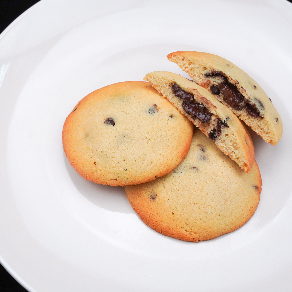 Double Choc Chip Protein Cookies - 3 pcs