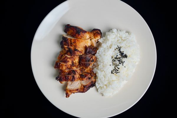 Tom Yum Thigh x Rice - Nutrify Basics